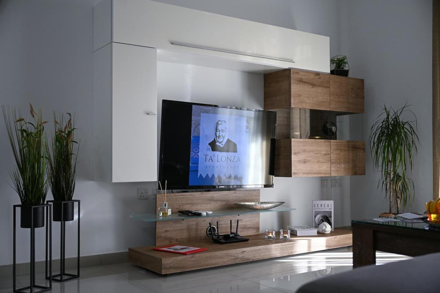 Fl 3 Ta'Lonza Luxury With Hot Tub By Homely Mellieha Exterior foto