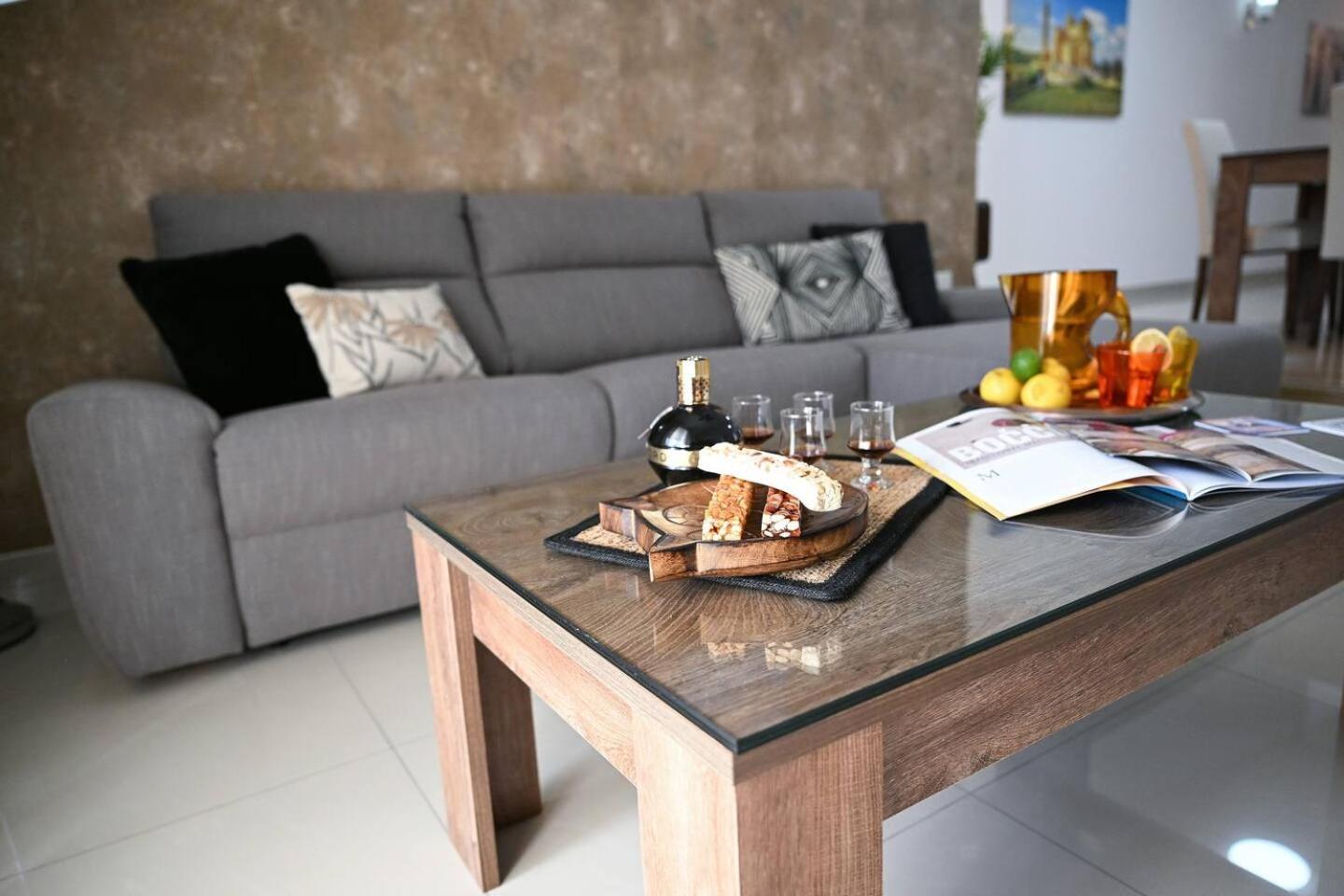 Fl 3 Ta'Lonza Luxury With Hot Tub By Homely Mellieha Exterior foto